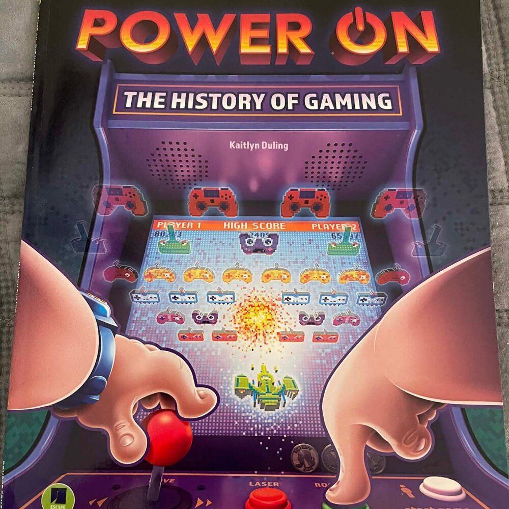 LOT: 4 Gamer books - appropriate for elementary school/preteens - Picture 2 of 5